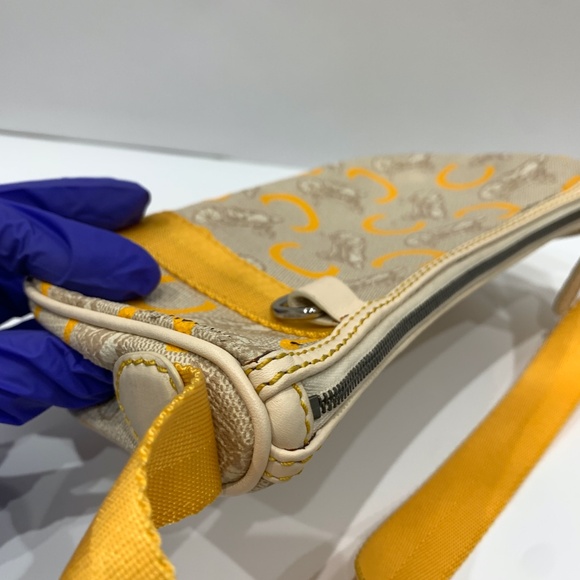 Celine Yellow Beige Carriage Shoulder Bag sku#85546(Gently used,outside peeling) - Picture 6 of 15